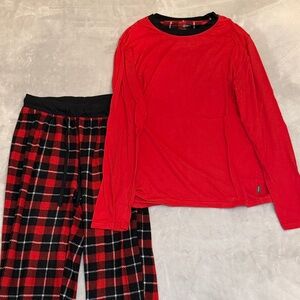 Cozy Red Plaid Flannel Pyjama Set